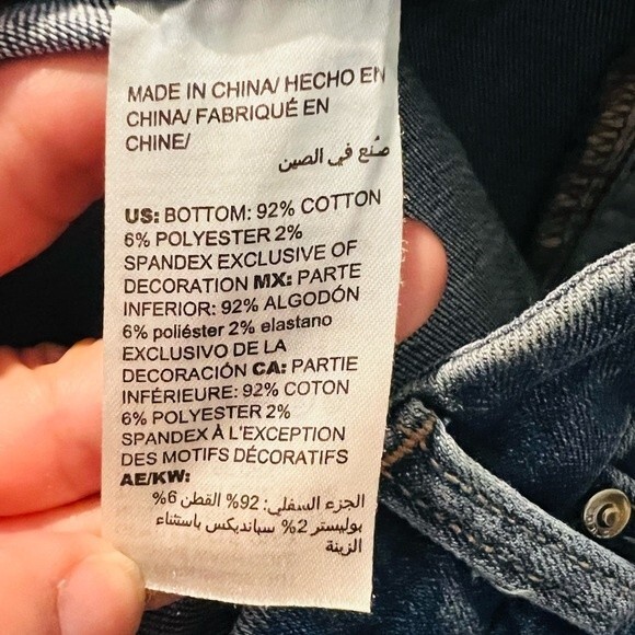 Chico’s So Slimming Velvet Side-Seam Girlfriend Ankle Jeans Women's Sz. 0.5 (6) - Picture 9 of 11